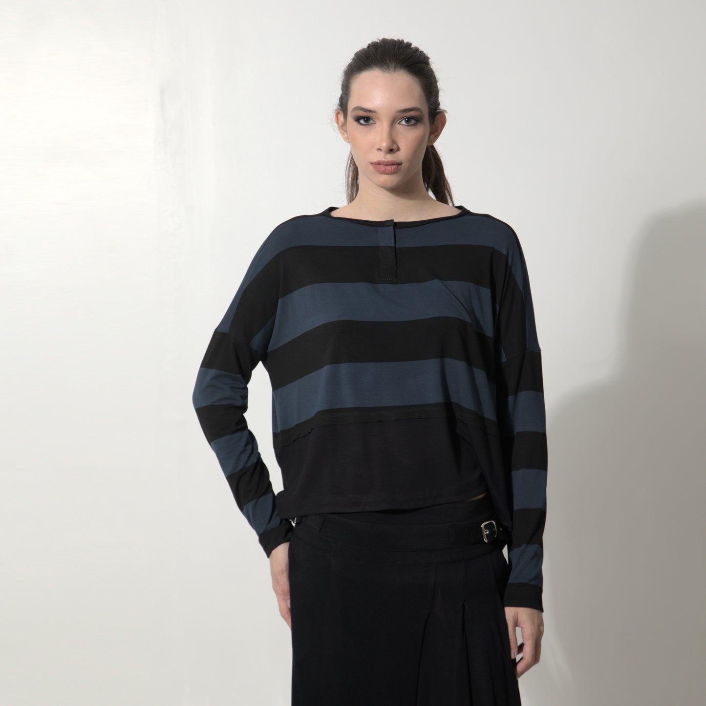 Jenny - Blusa listrada manga longa preto e azul