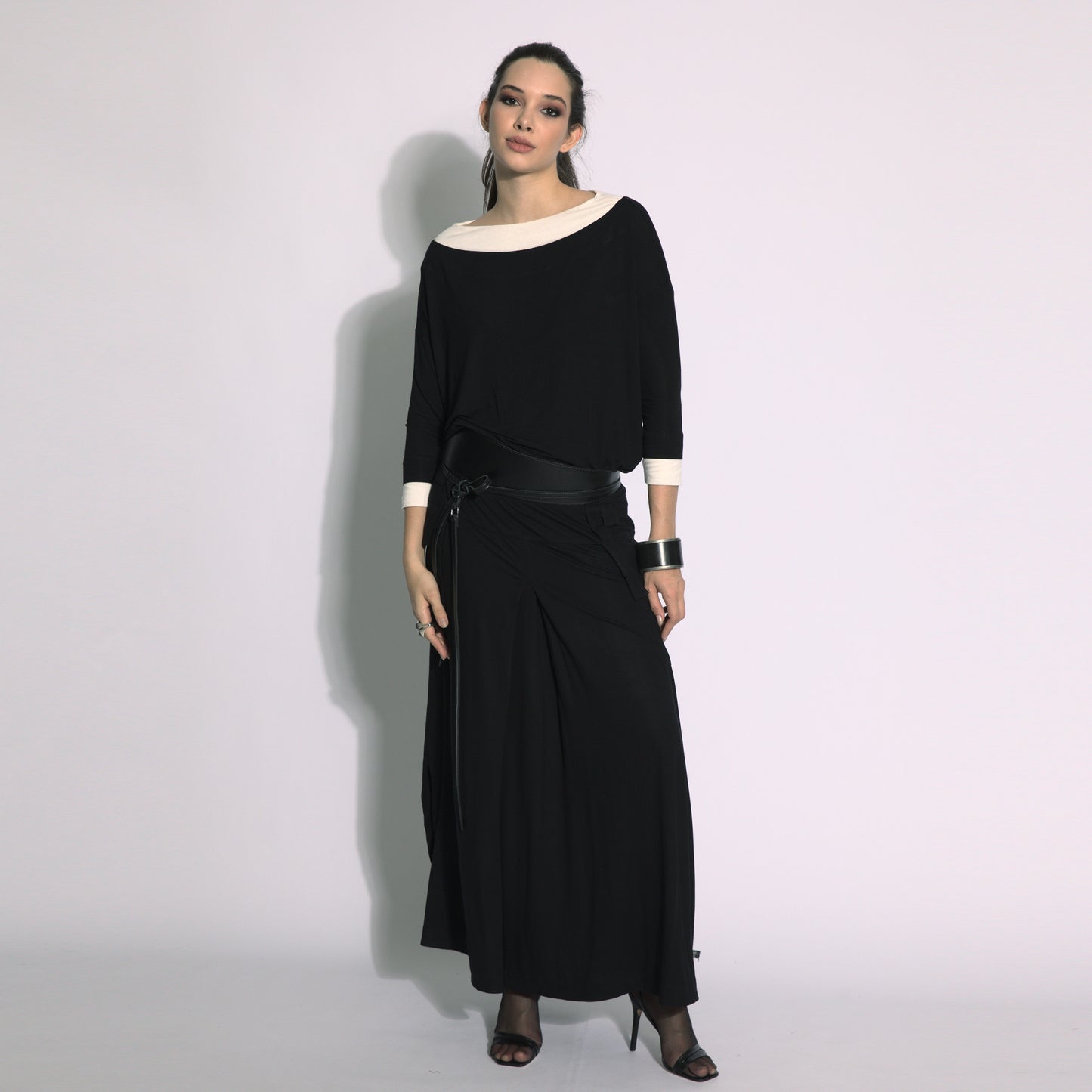Victoria - Blusa efeito duplo cor preto e off-white