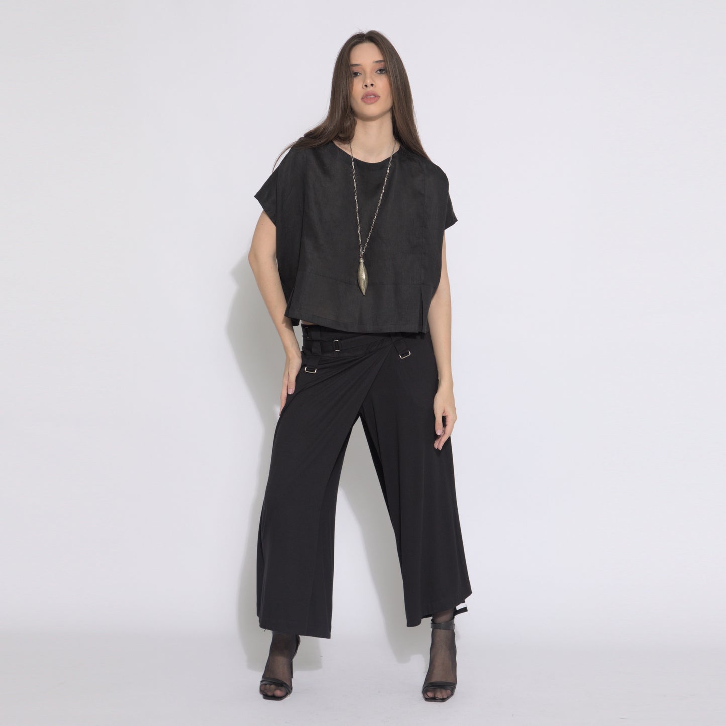 Giulia - Blusa em puro linho mangas curtas