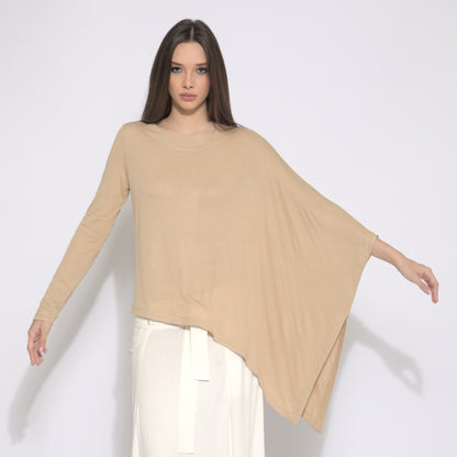 Naomi - Blusa assimétrica em malha