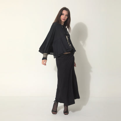 Sarah - Saia-calça de malha com ajuste de fivela de metal na cor preta