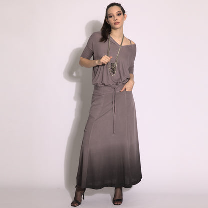Jackie - Blusa em malha assimétrica com alcinha cor funghi