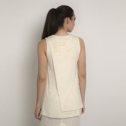 Olivia - Blusa transpassada sem mangas