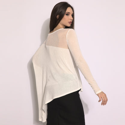 Kaya - Blusa de tricot assimétrica na cor off-white com transparencia