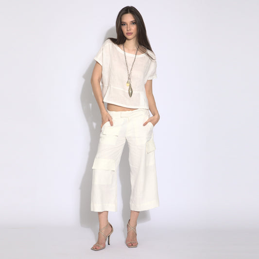Maya - Calça cargo cropped em puro linho