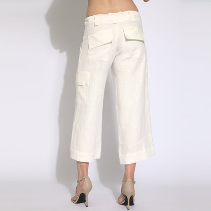 Maya - Calça cargo cropped em puro linho
