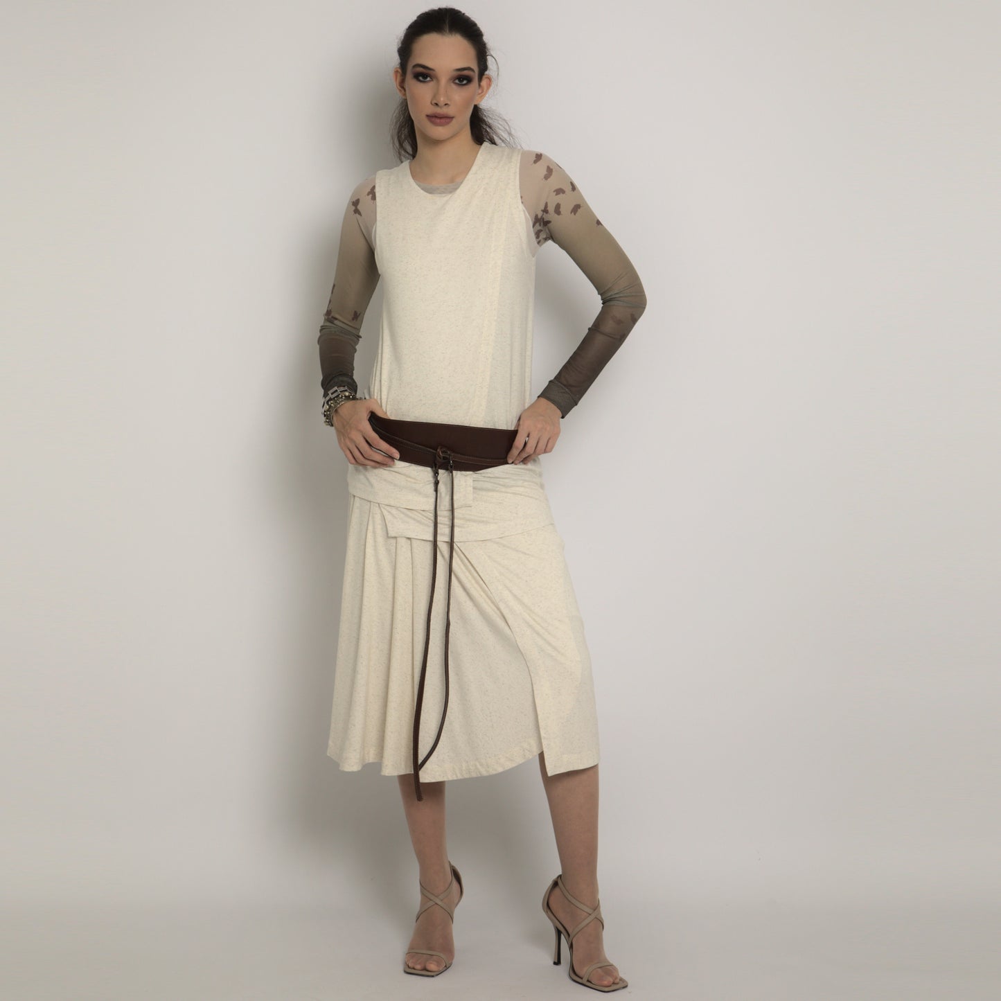 Olivia - Blusa transpassada sem mangas