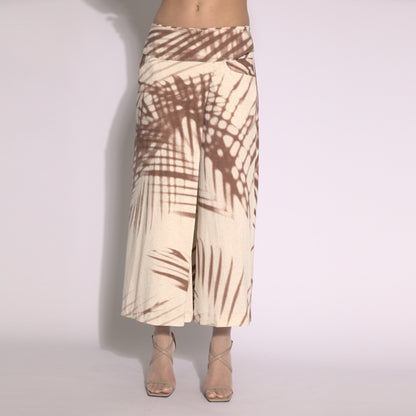 Folhagens - Saia-calça em malha estampada cor linho e argila