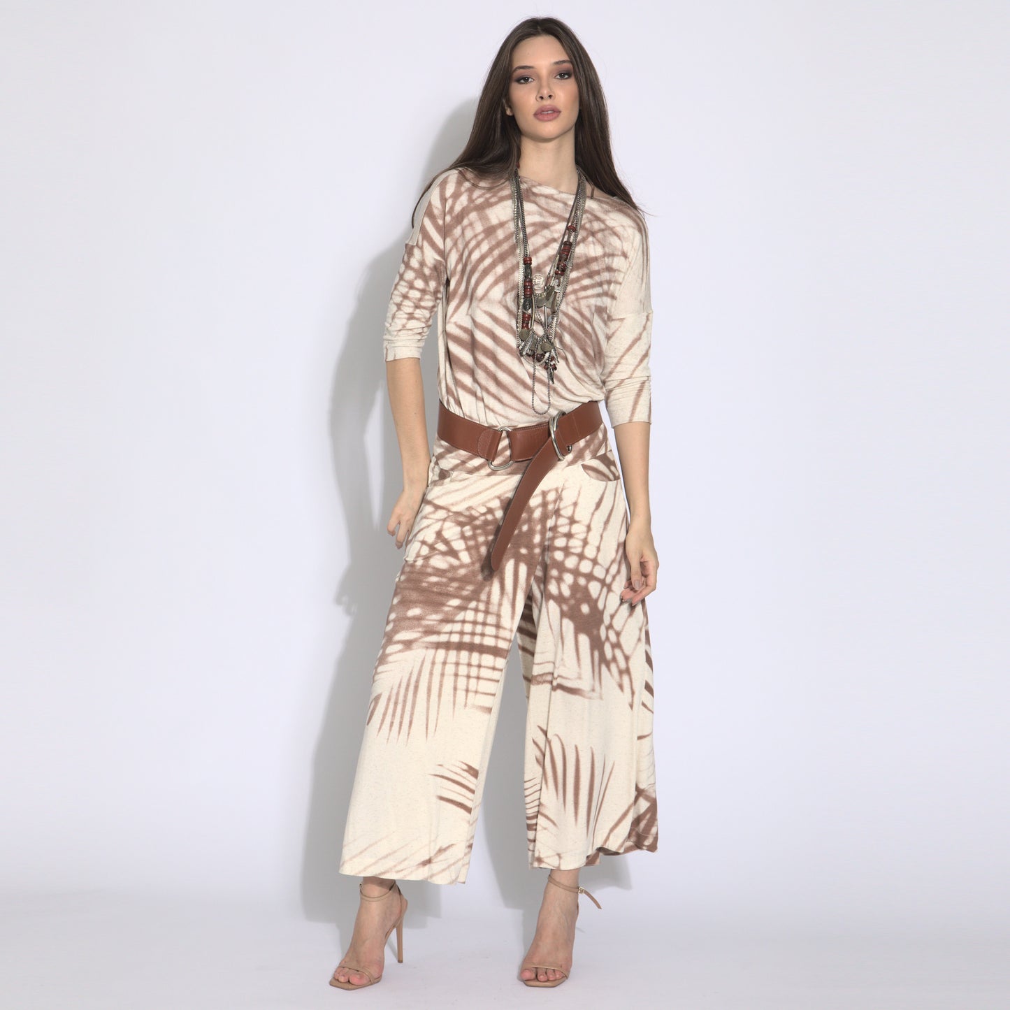 Folhagens - Saia-calça em malha estampada cor linho e argila