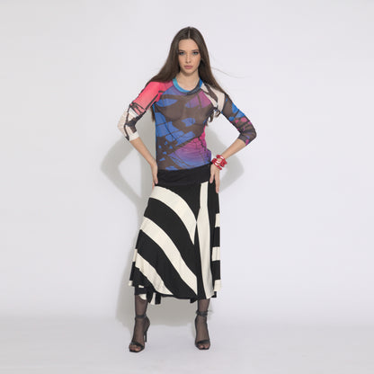 Sienna – saia calça listrada de preto e branco