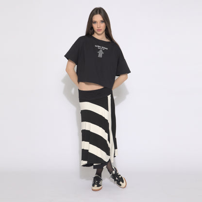 Sienna – saia calça listrada de preto e branco