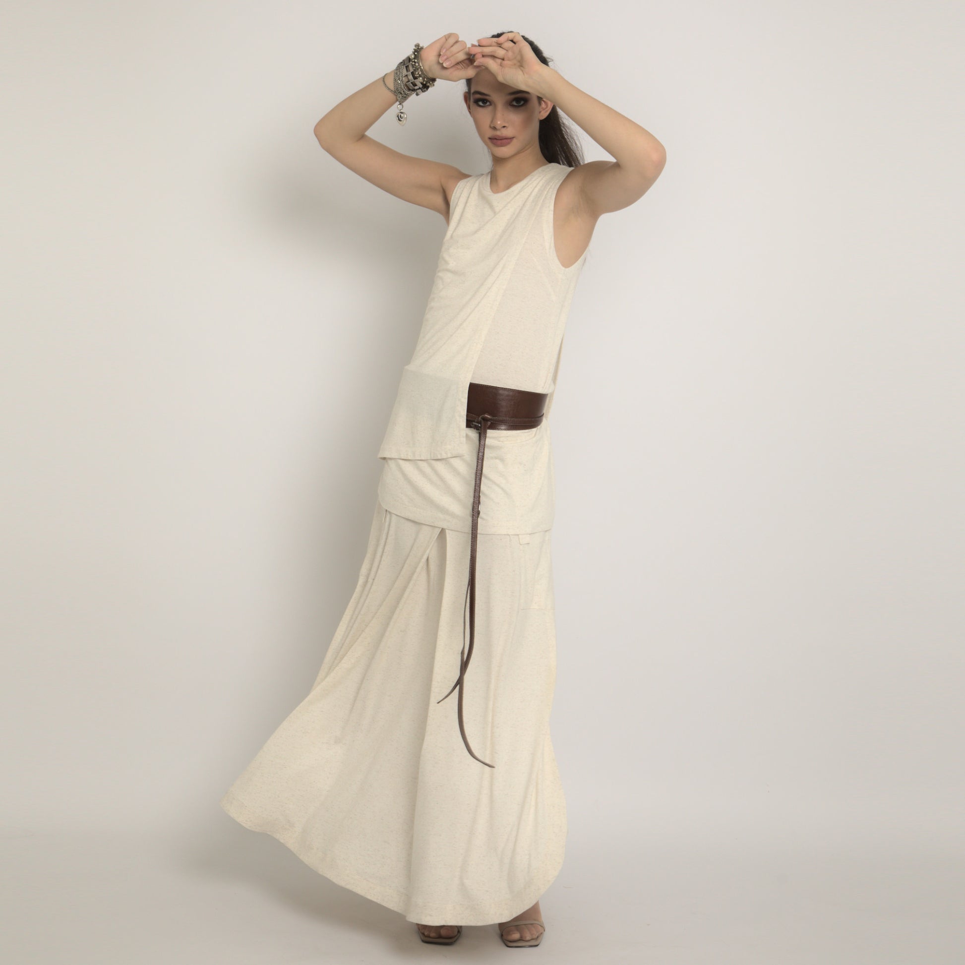 Saia maxi malha off white longa feminina cargo fendas laterais